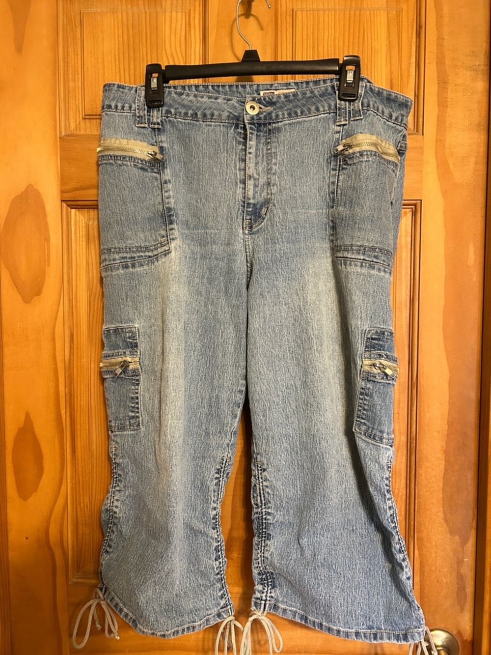 Women’s Light Wash Denim Cargo Stretchy Capri with Drawstring Hem Size 18W
